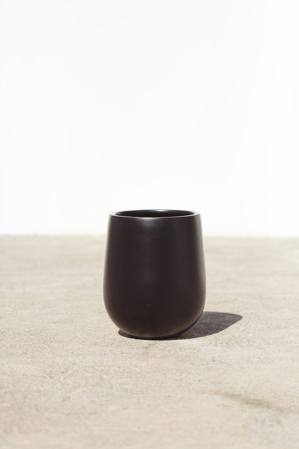 Noir Fiber-Glass Modern Pot