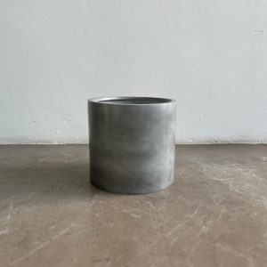 Grayson Fiber-Glass Modern Pot