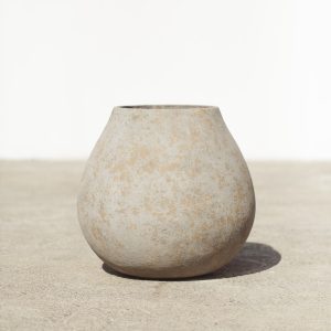 The Nile Modern Outdoor Pot