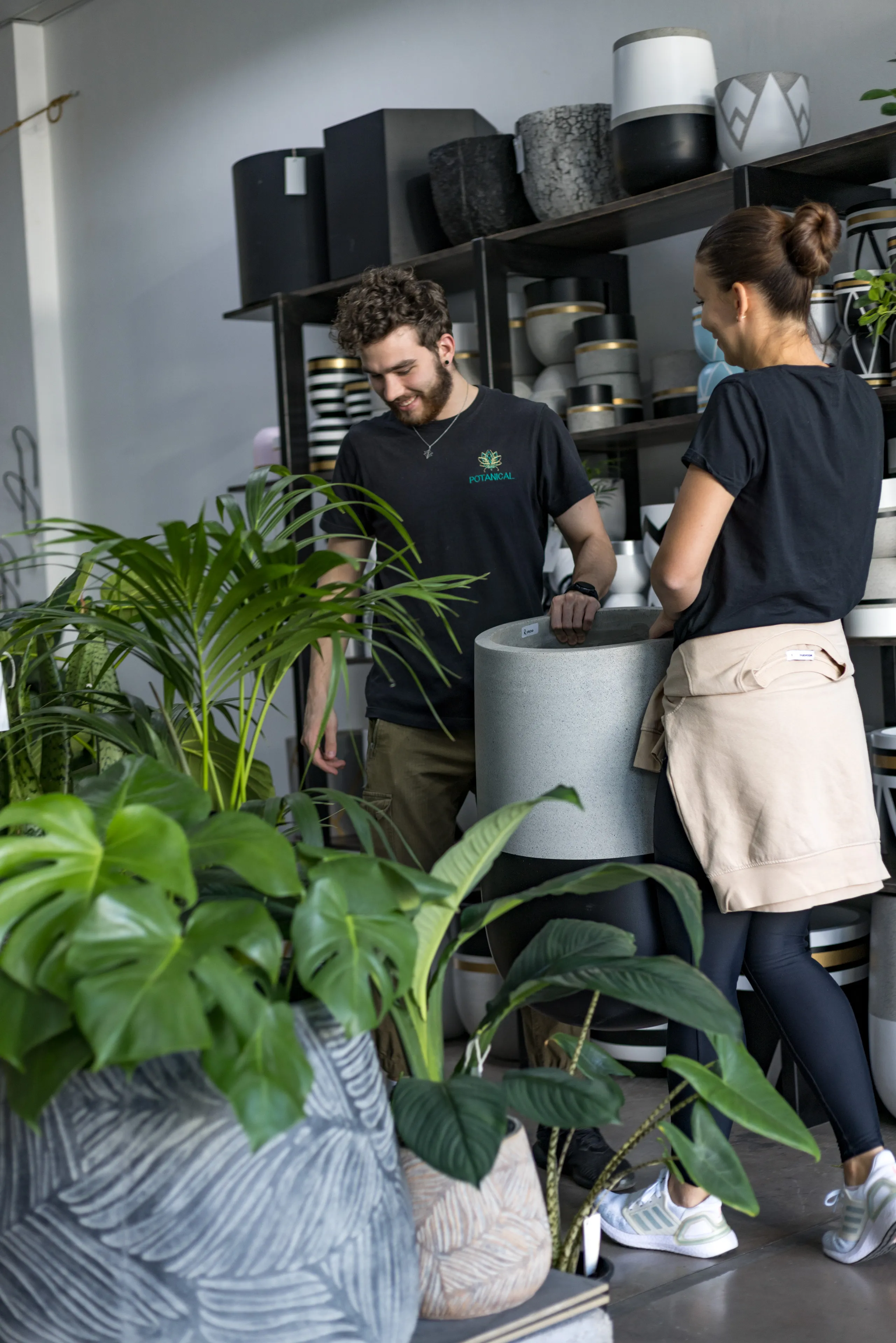 Luxury indoor planters in Johannesburg from the best suppliers of decorative plant pots in Gauteng