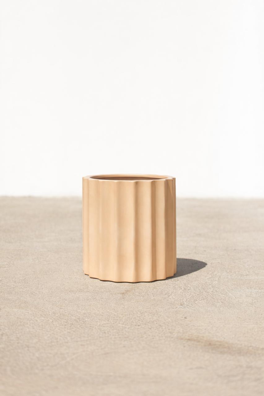 Giza Fiber Glass Modern Indoor Pot