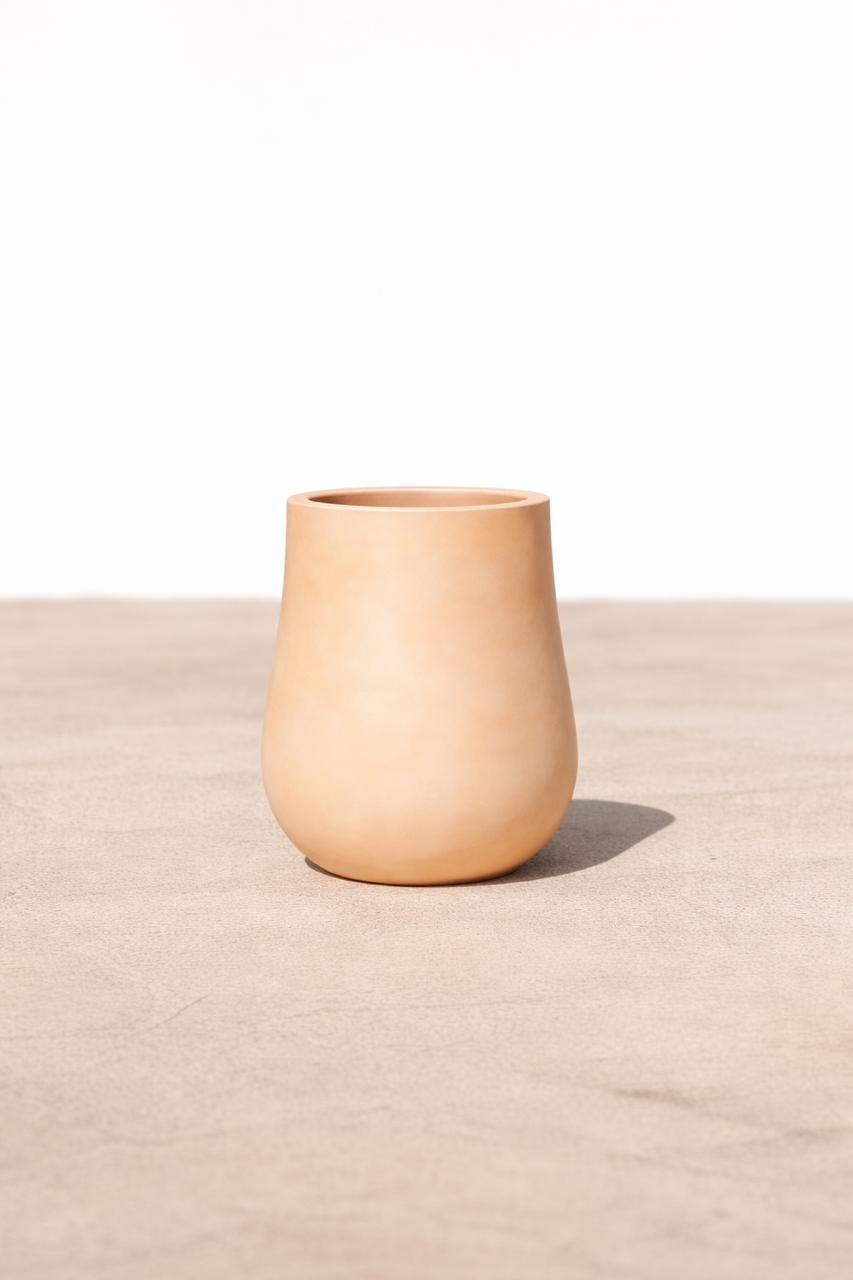 Hourglass Modern Indoor Pot