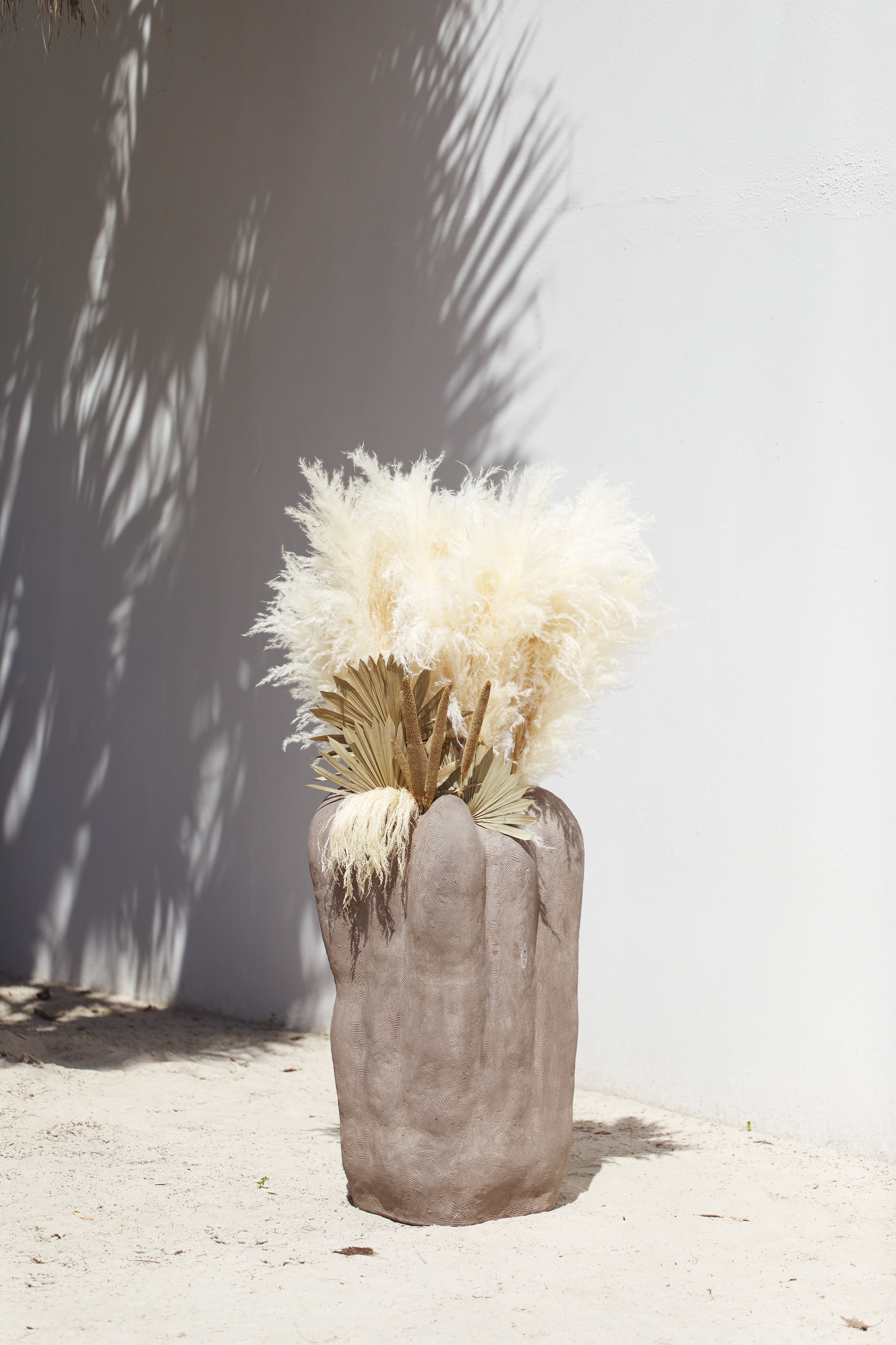 Baobab Modern Indoor / Outdoor pot - Image 3